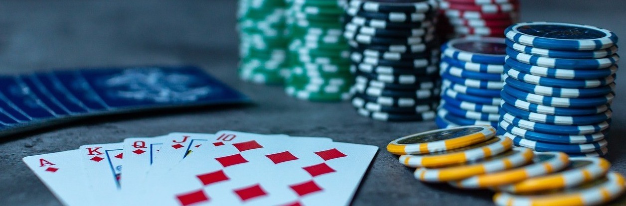 Panduan Lengkap Bermain Poker